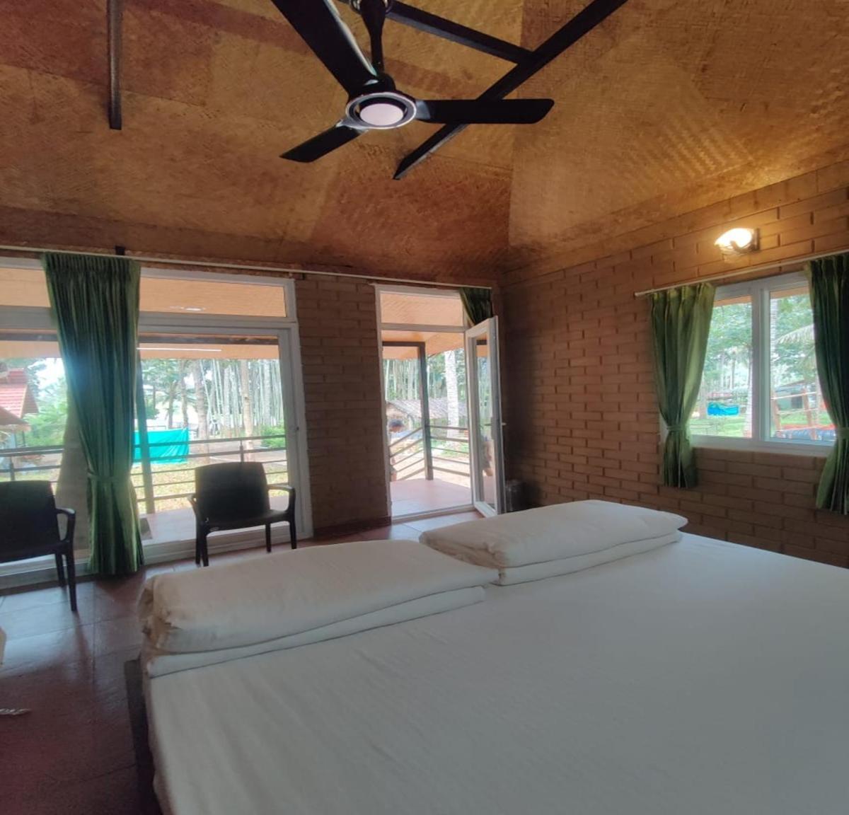 Cosmic Connect Trails Kabini Antharasanthe 외부 사진
